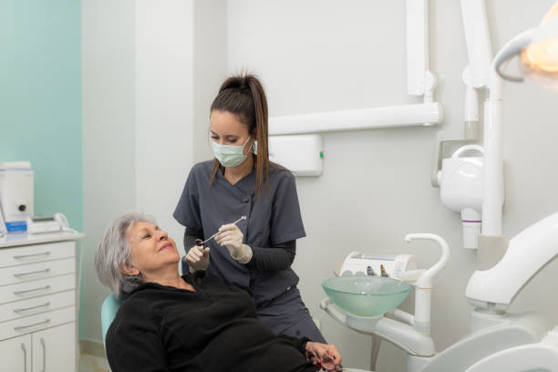 Best Emergency Cosmetic Dentistry (e.g., broken veneers) in New Sharon, IA